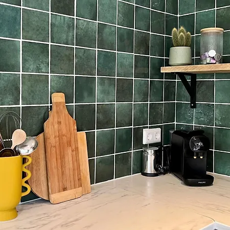 Family Near Lake, And Dunes ノールトウェイケルハウト　